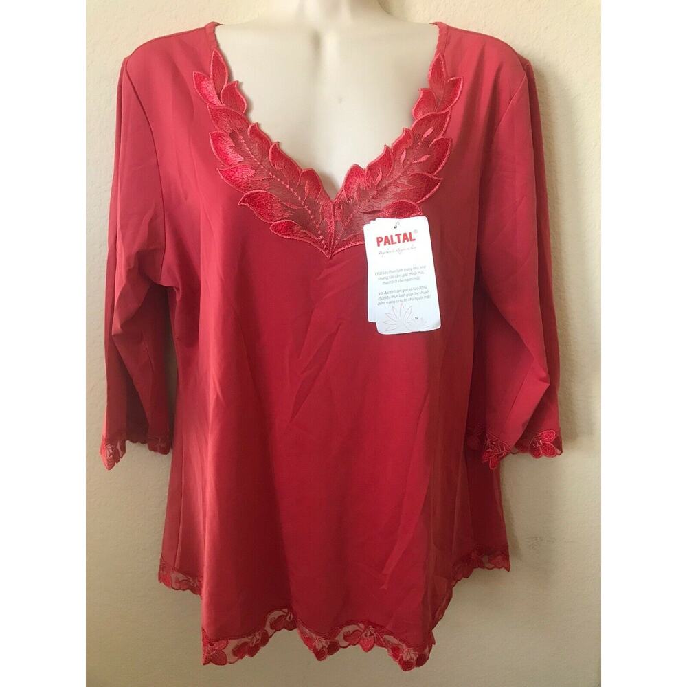 Embroidered Floral Trim V Neck 3/4 Sleeve Women’s Pajama Pants Set Size M/L